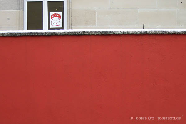 Farbe: Rot